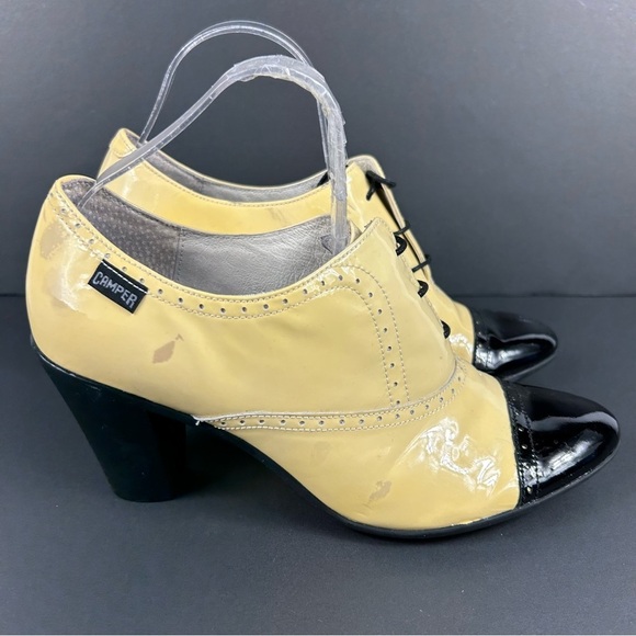 Camper Stylish Yellow and Black Women's Shoes patent leather 8 - Picture 7 of 9